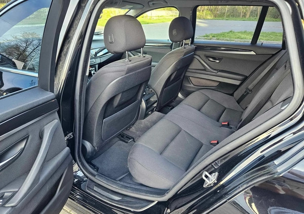 BMW Seria 5 cena 49900 przebieg: 190000, rok produkcji 2014 z Milanówek małe 79